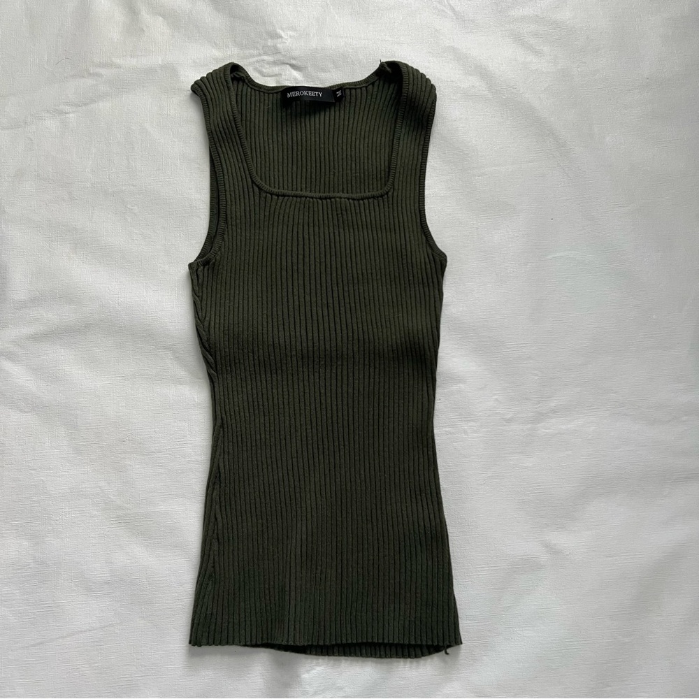 Merokeety Ribbed Olive Green Square Neck Tank Top Size M